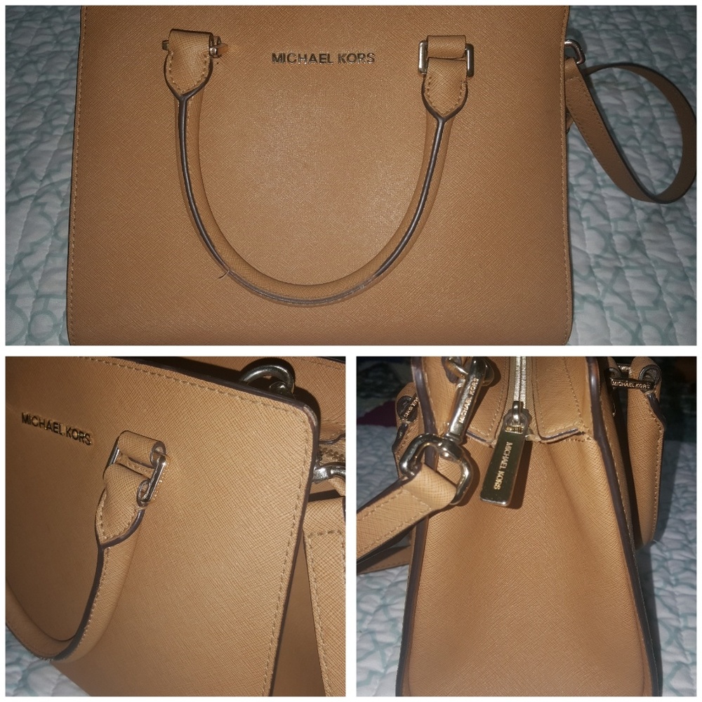 Micheal Kors Purse